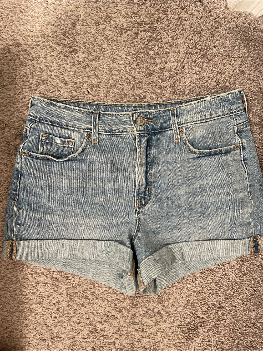 Old Navy Light Blue Cuffed Denim Shorts high rise size 6
